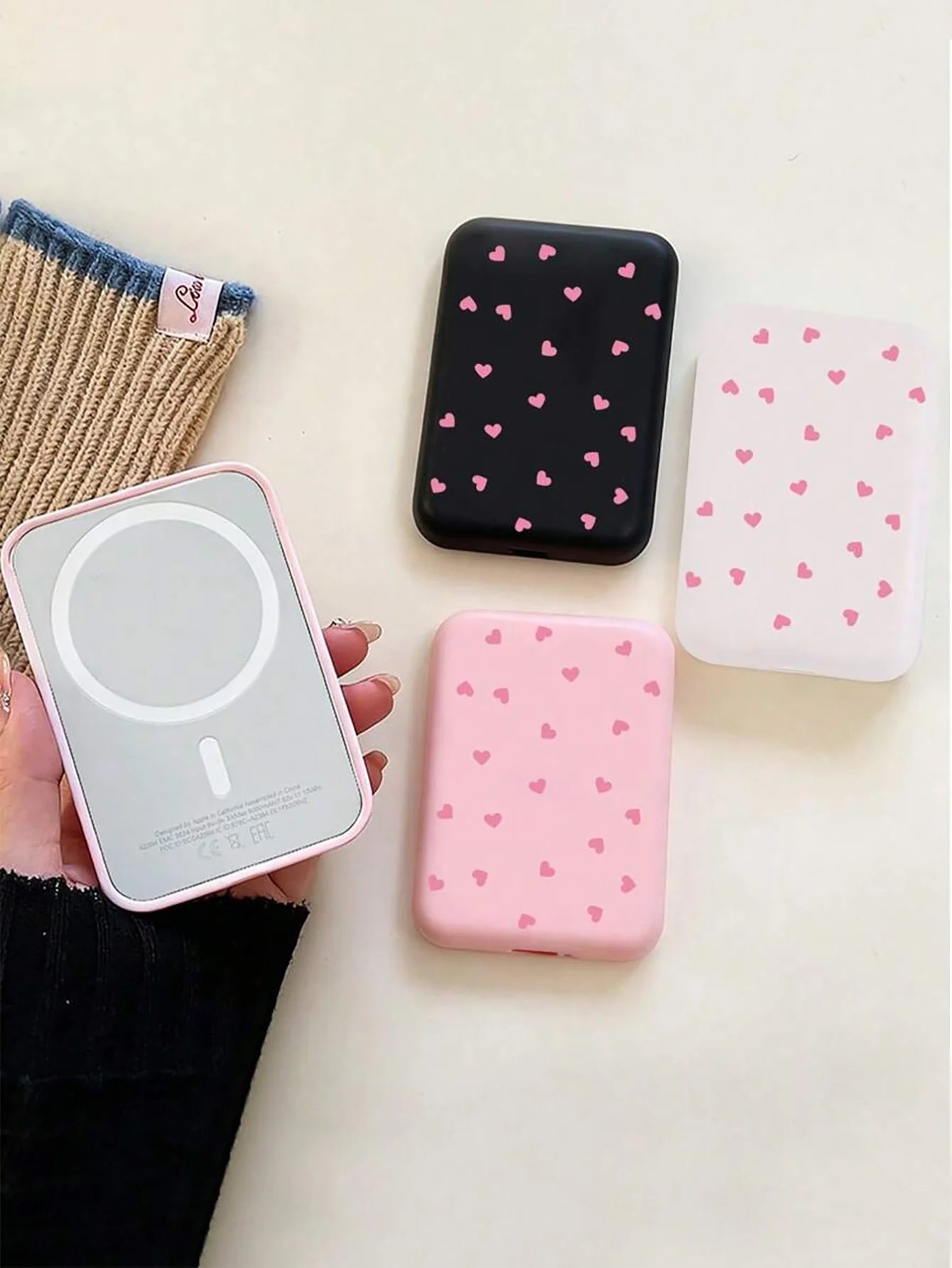 1 Black/Pink Heart-Shaped TPU Charging Protective Case, Compatible with Apple's Original MagSafe Wireless Power Bank